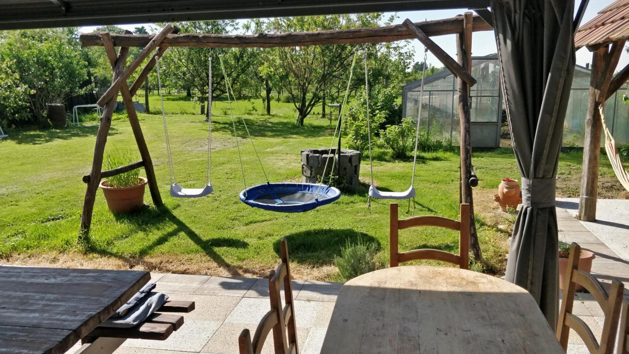 Novákporta vendégház Lakhegy Exterior foto